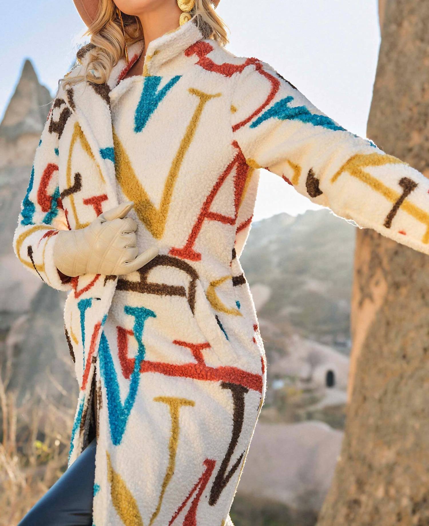 Dolcezza - Sherpa Monogram Coat