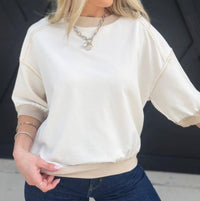 Blu Pepper - Contrast Trim Raglan Short Sleeve Knit Top