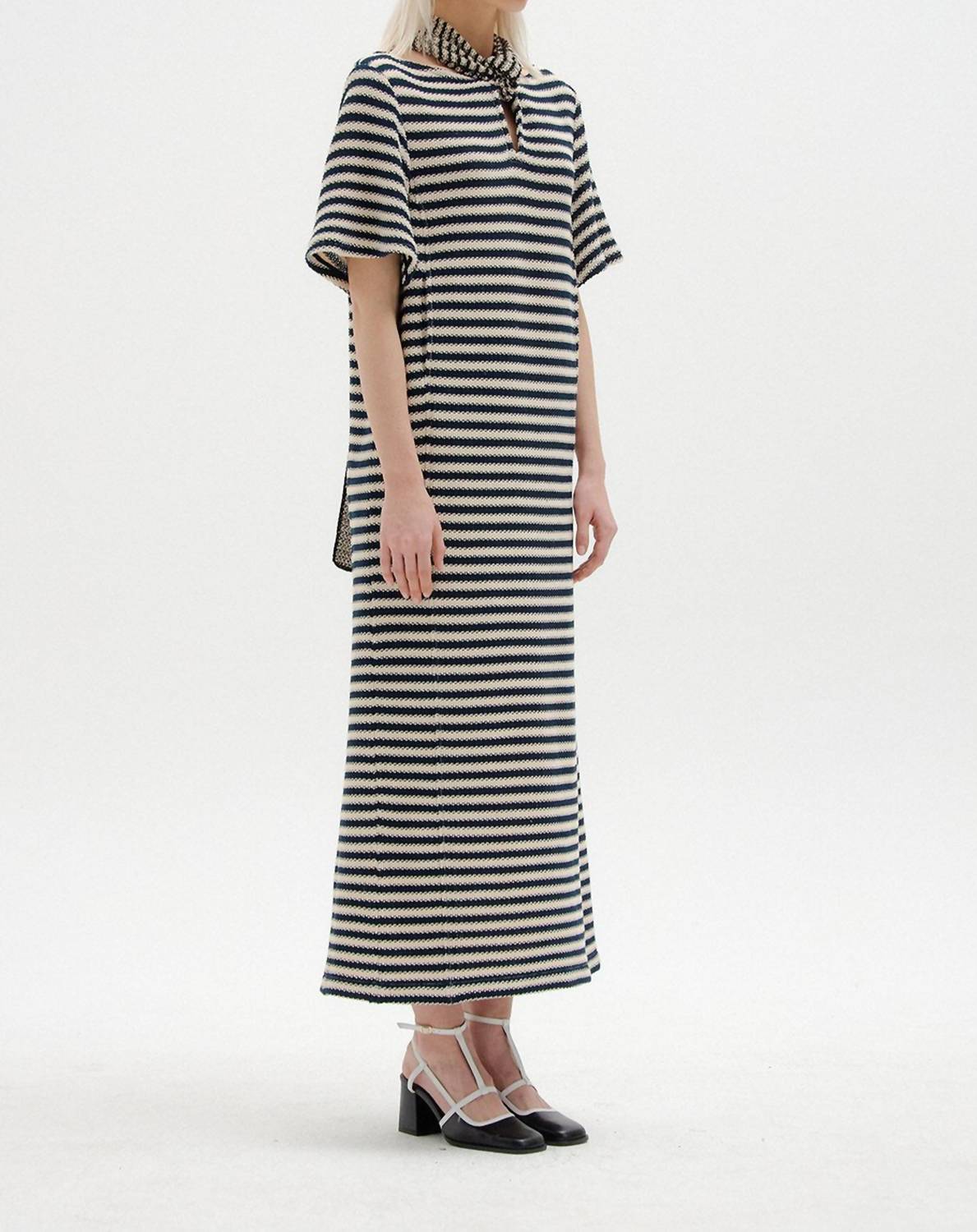 SICILIA SHORT SLEEVE TIE BACK DRESS