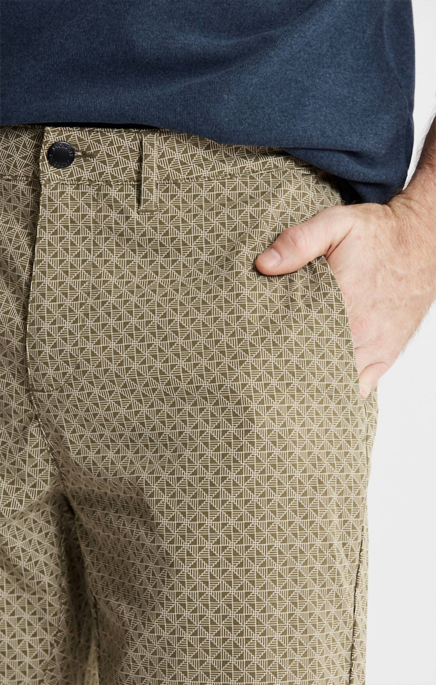 Jachs New York - Printed Performance Tech Short