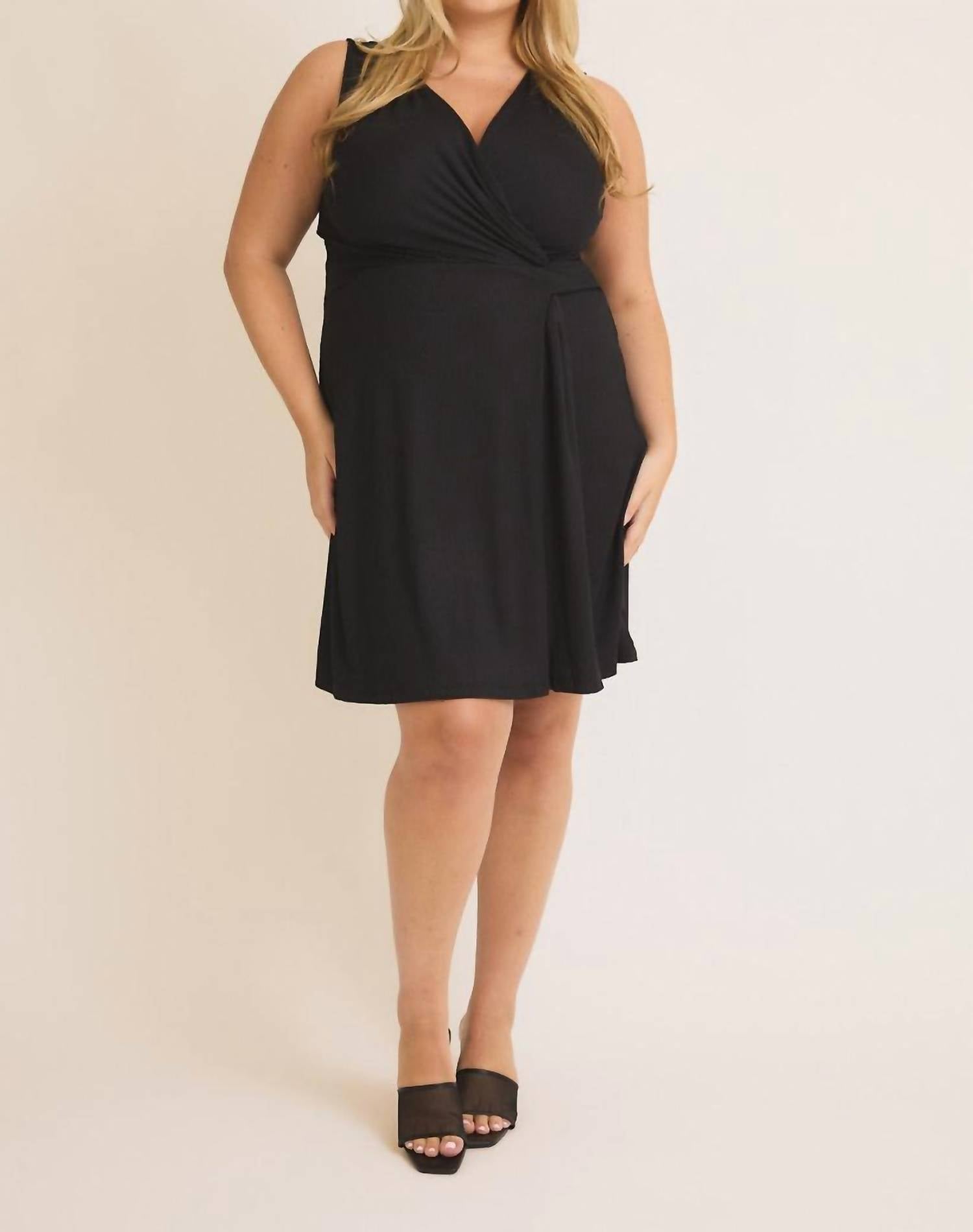 GILLI Lyndsay Surplice Dress in black - women's dress