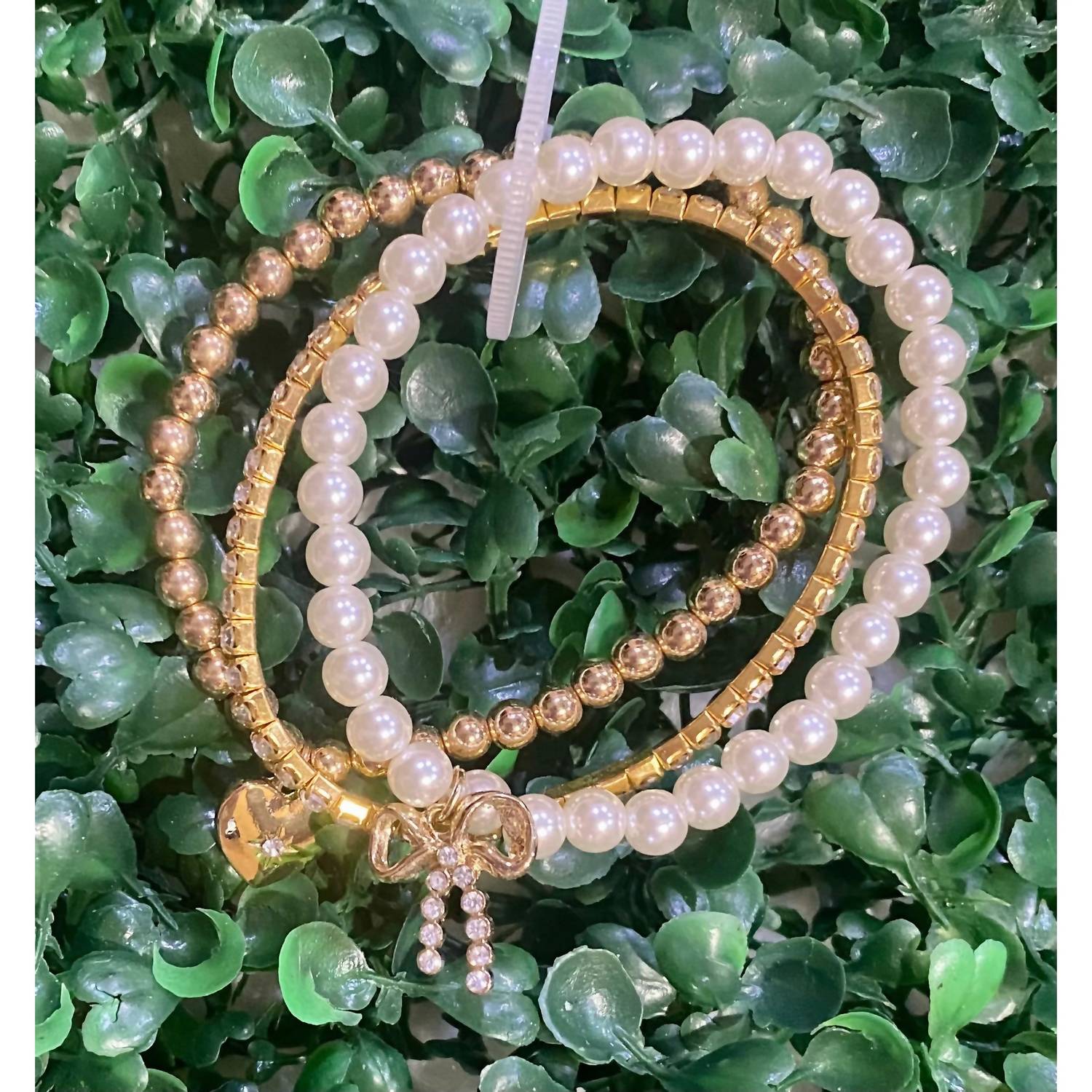 Mimi Wholesale - Women's Three Piece Pearl Beaded Stretchy Bracelet