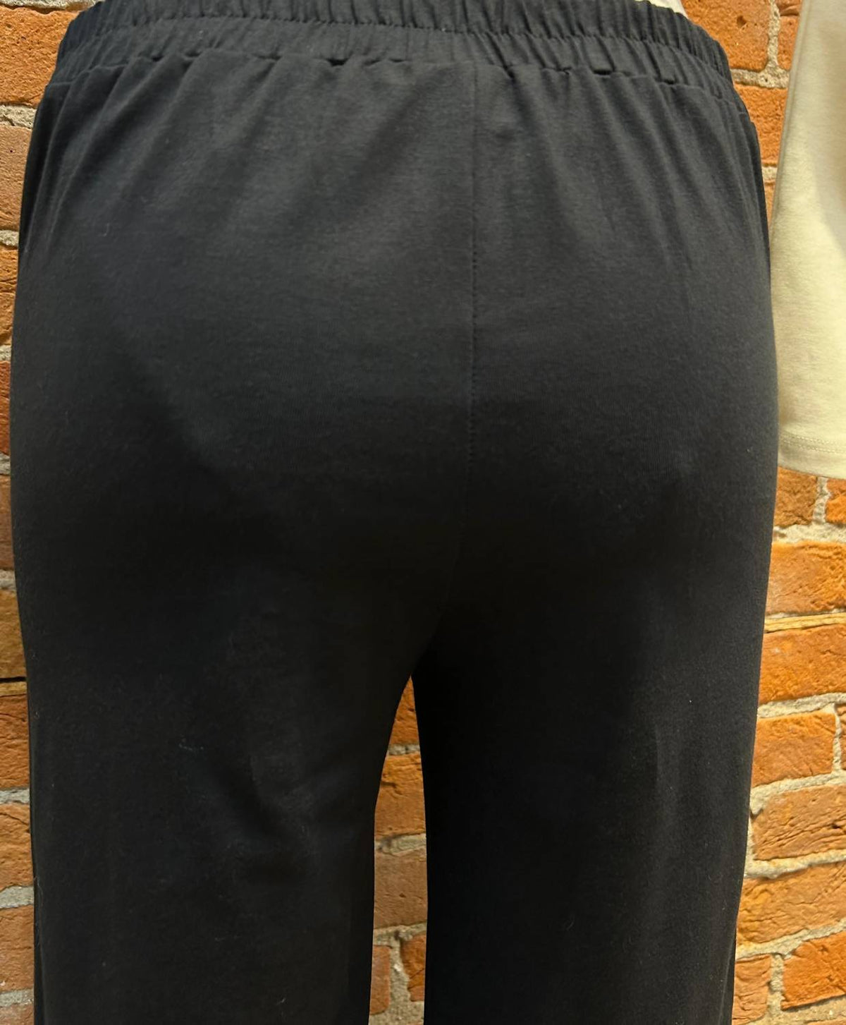 Flutter - Women's Narrow Leg Knit Pants