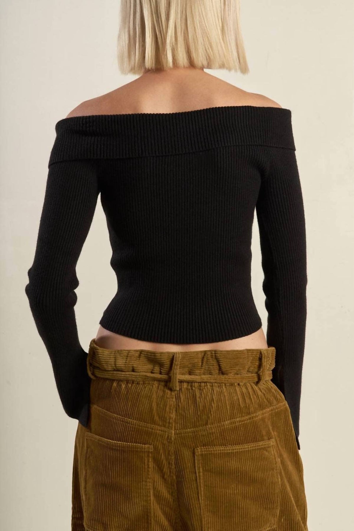 Flying Tomato - A Ribbed Sweater Top