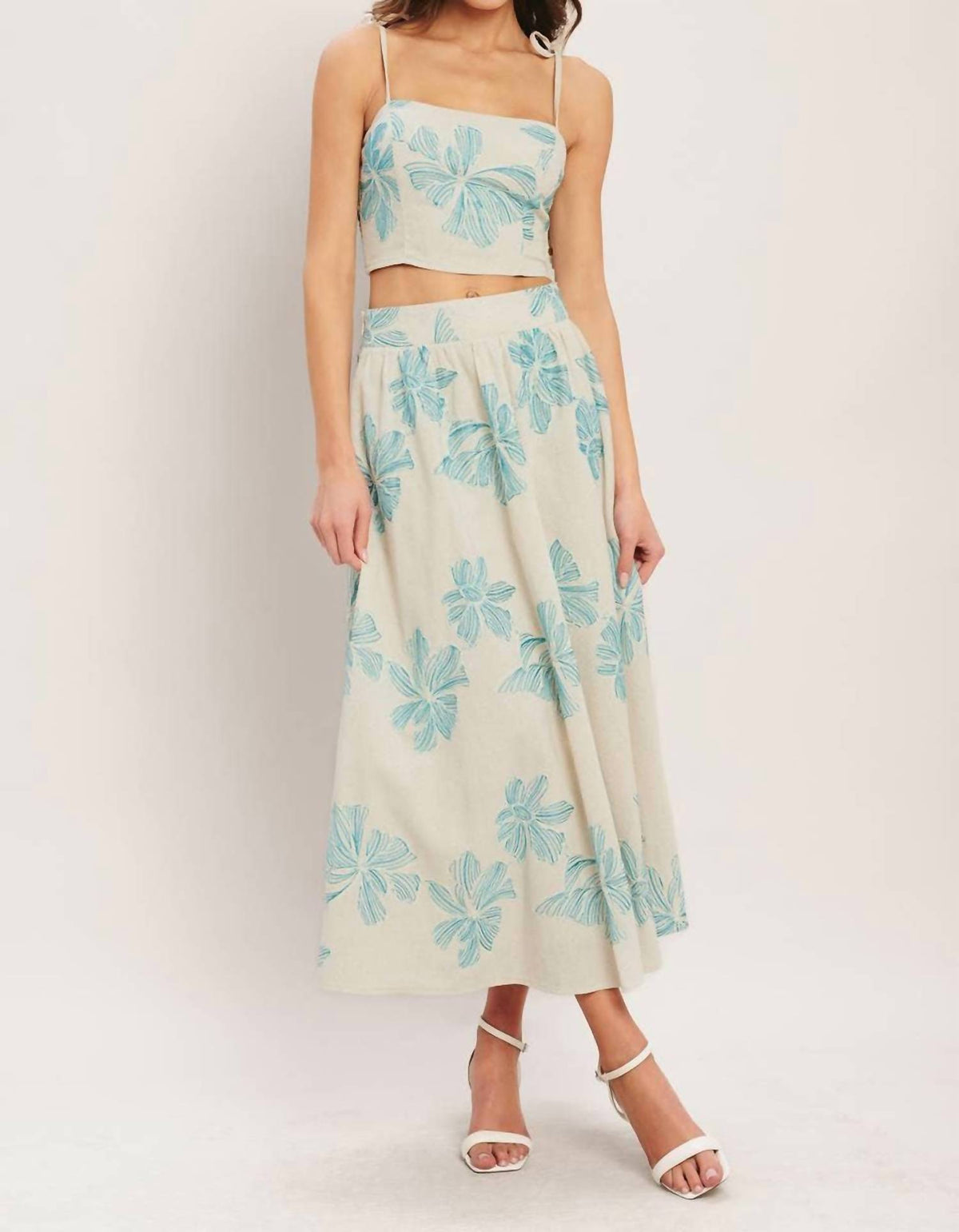 Flying Tomato - Embroidered Woven Skirt Set