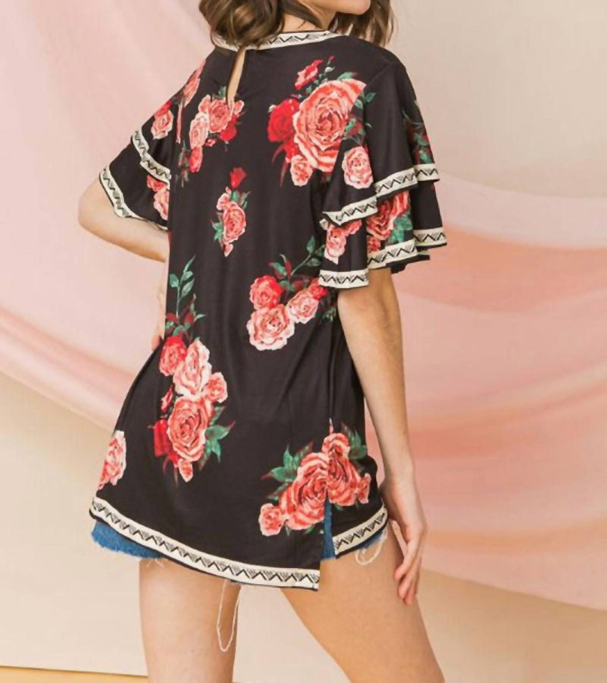 Flying Tomato - Tiered Ruffle Sleeve Floral Print Top