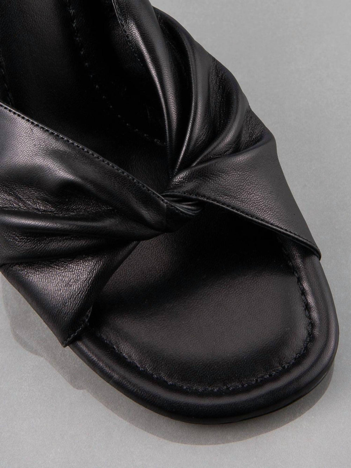 Frame - Women's Le Carver Pump