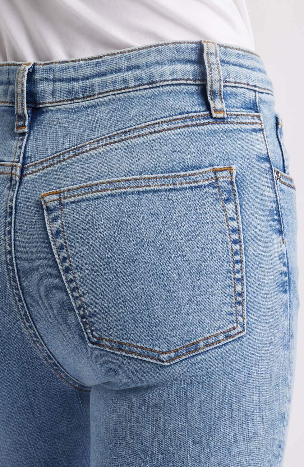 Frame - Reboot High Waist Crop Flare Jeans