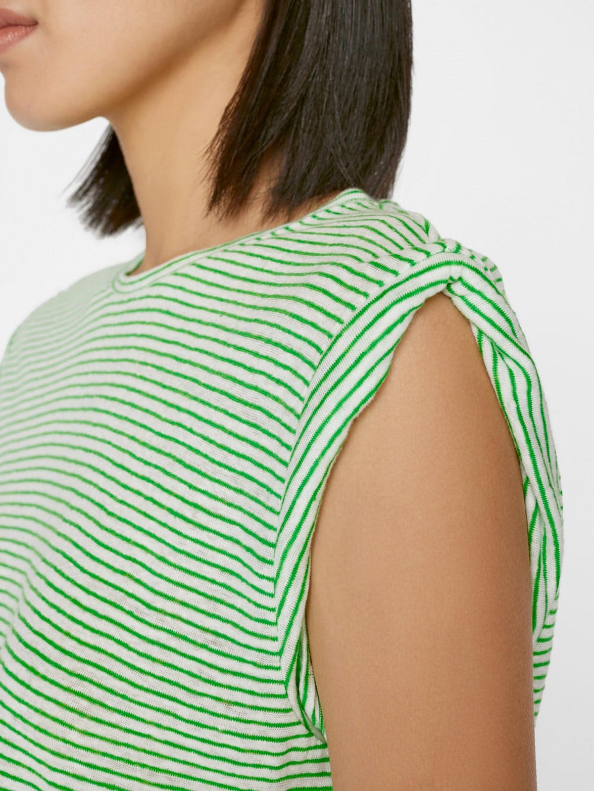 Frame - Rolled Muscle Tee