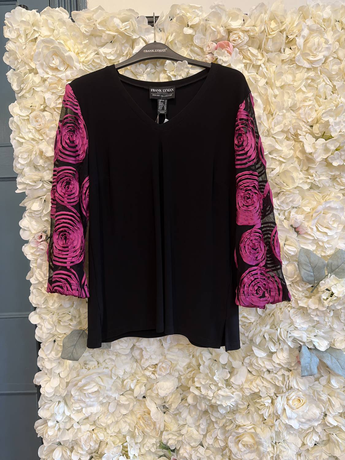 Frank Lyman - Embroidered Three Quarter Top