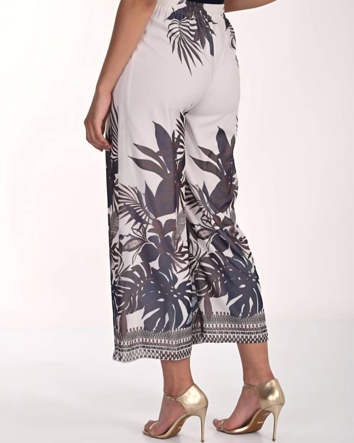 Frank Lyman - High-waisted Trousers