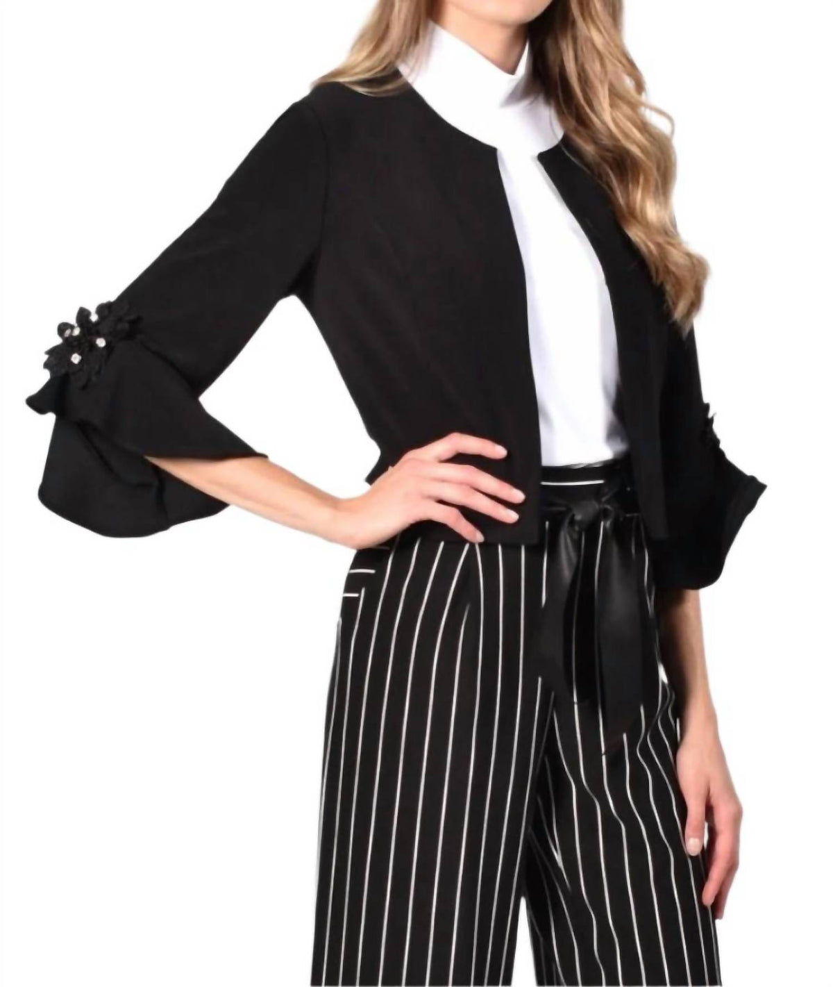 Frank Lyman - Knit Bolero Sleeves Jacket