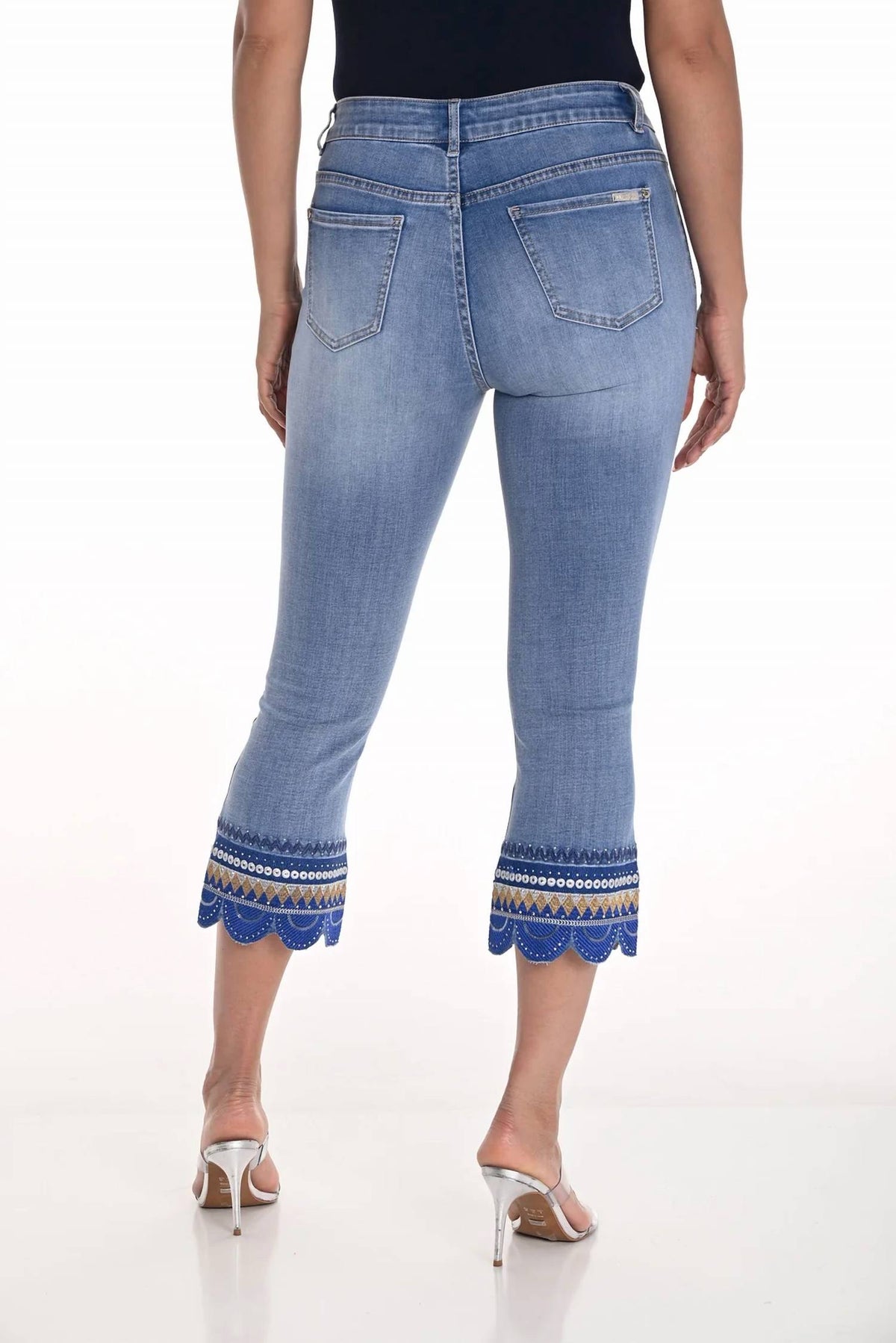 Frank Lyman - Scallop Cuff Crop Jean