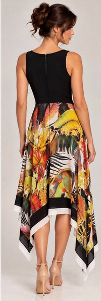 Frank Lyman - Scoopneck Dress