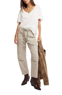 Free People - Moxie Jetty Pull - on Barrel Jeans - clothing - cotton - jeans