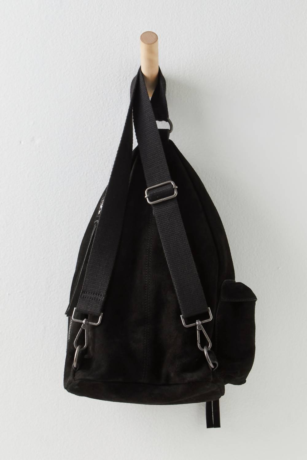 Free People - Women's Oxford Suede Sling Bag - bags - black - crossbody - bags