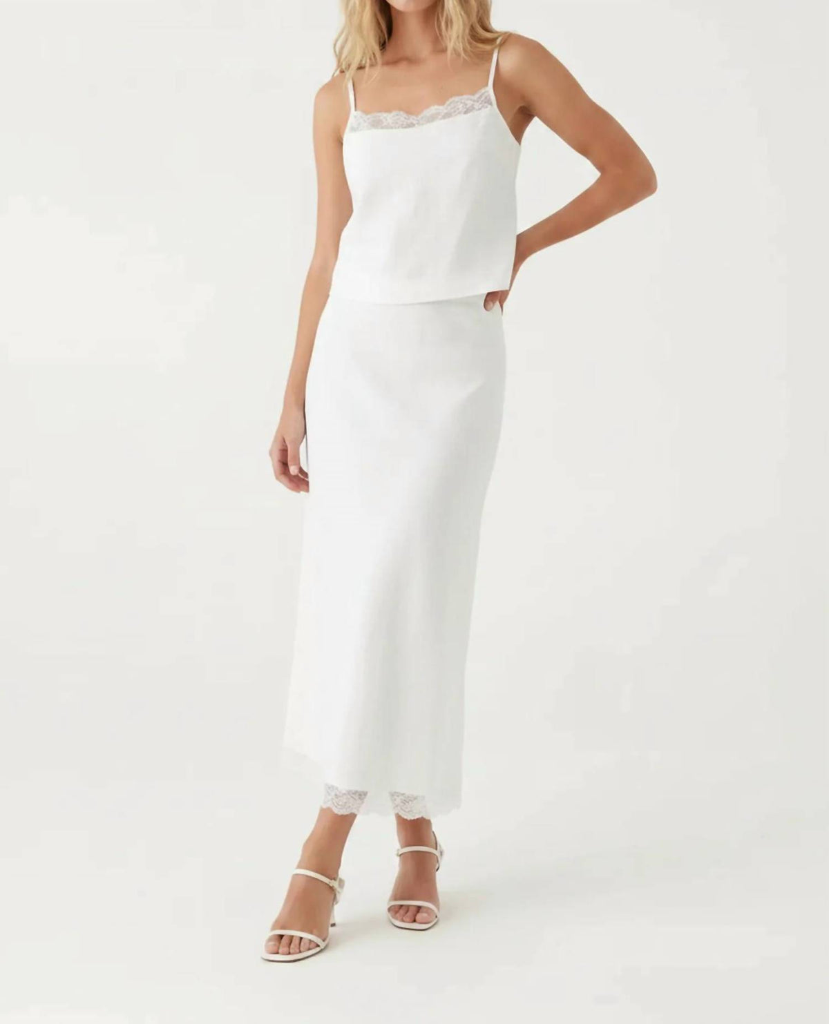 Gab & Kate - Everly Lace Trim Top