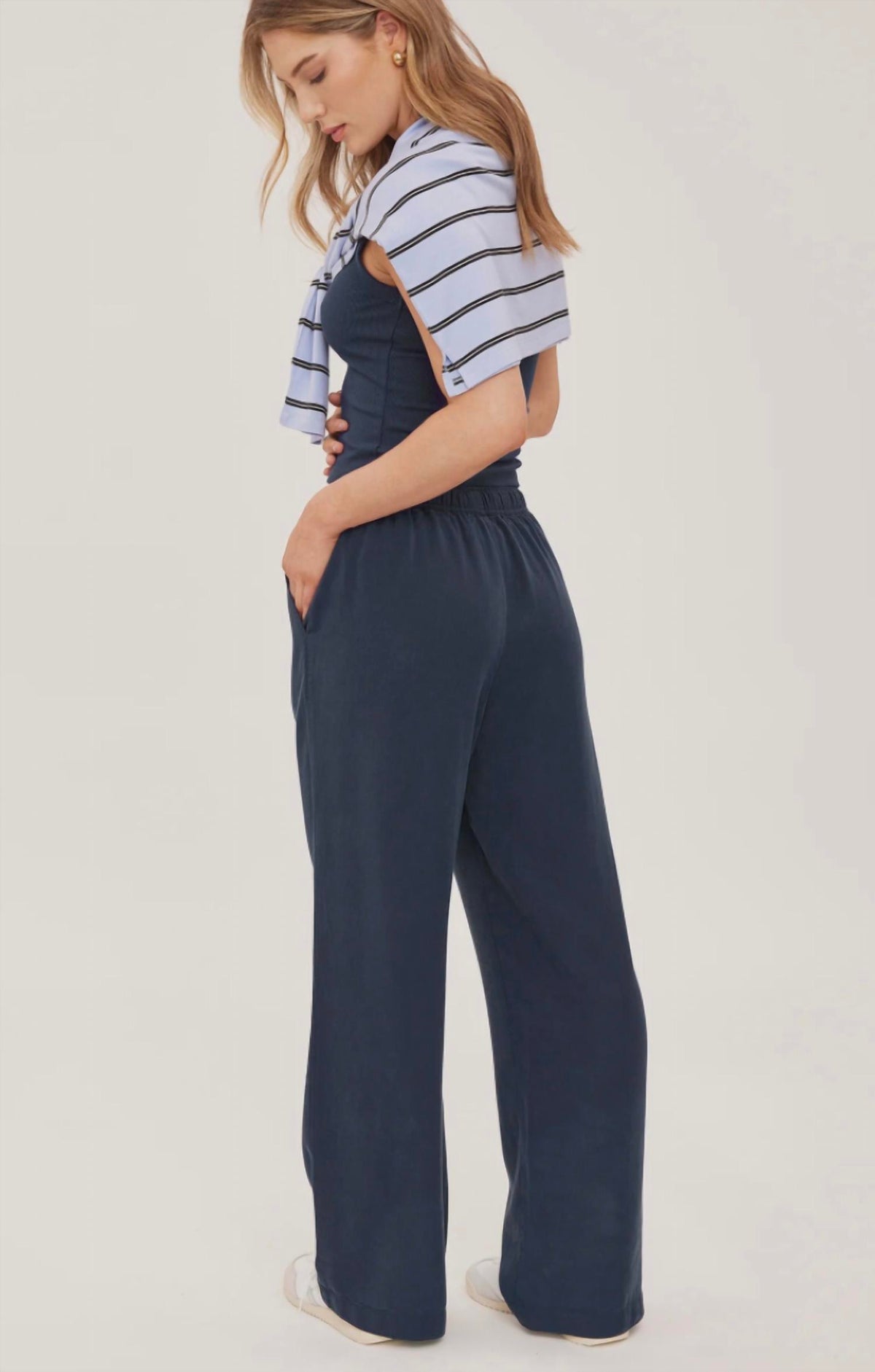 Gentle Fawn - Gabriel Pant