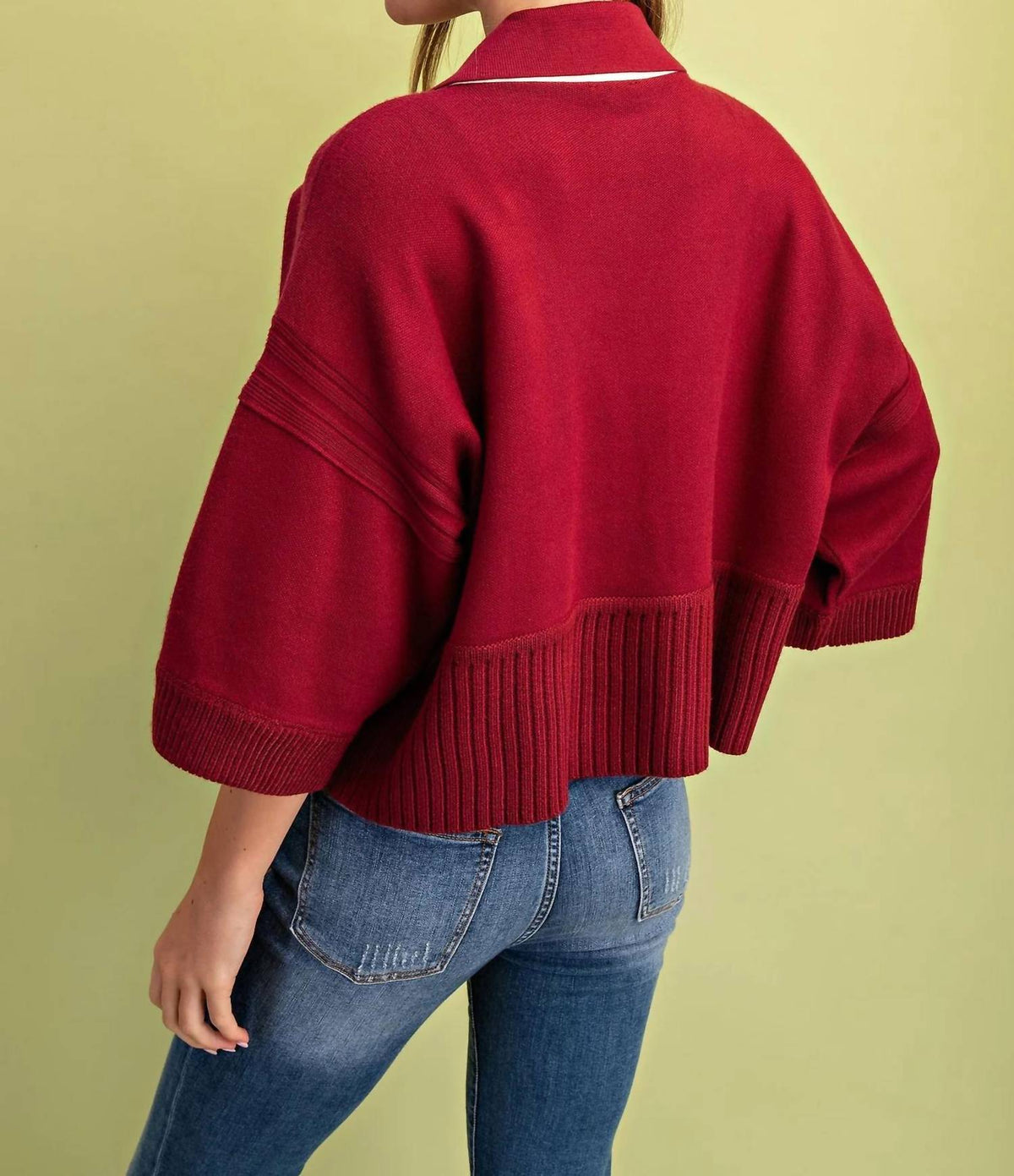 Gigio - V Neck Collared Sweater