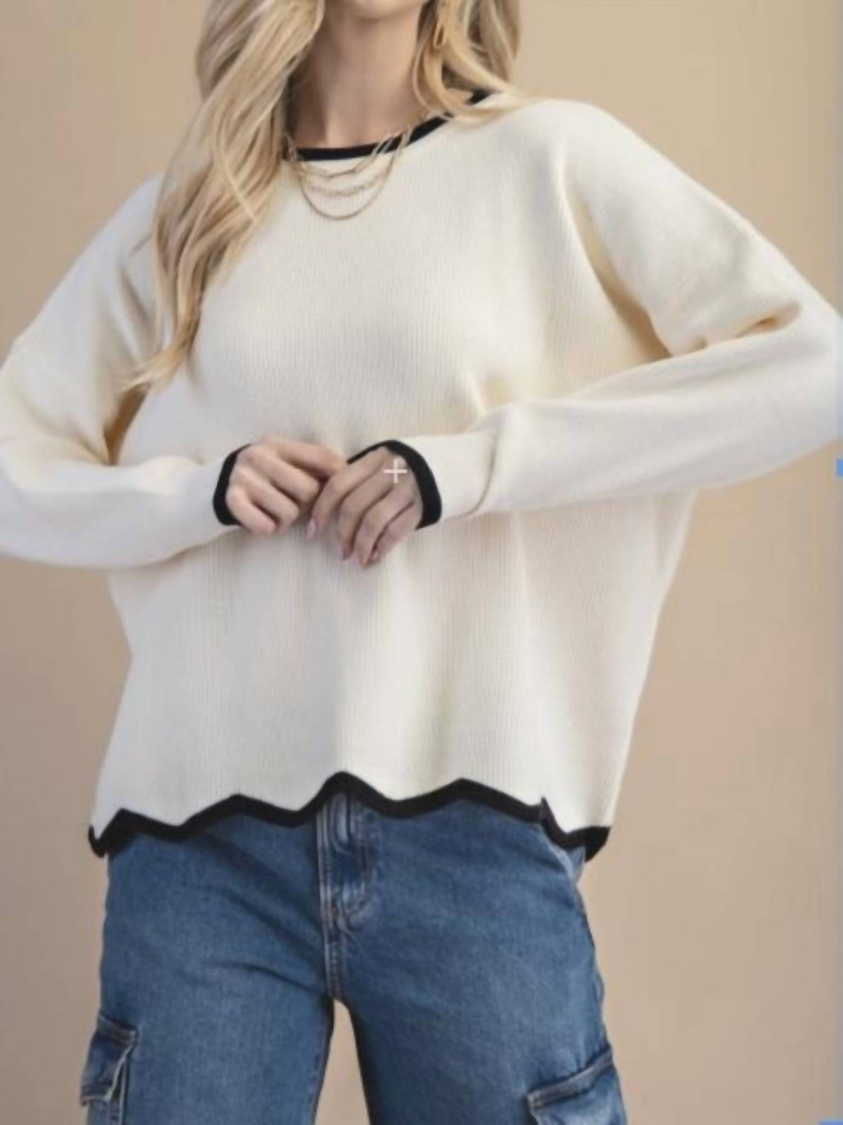 Gigio - Wavy Hem Sweater