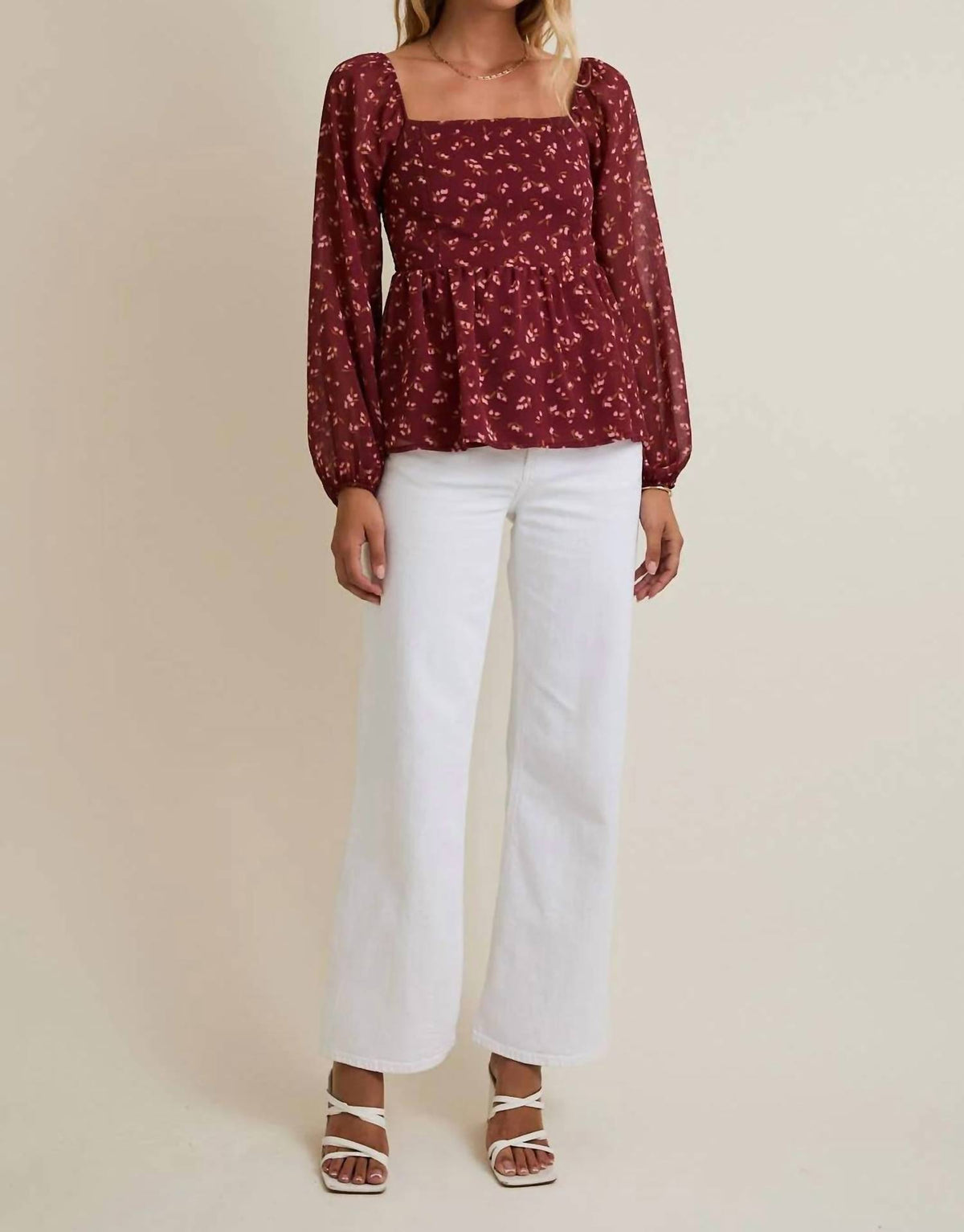 Gilli - Floral Square Neck Ditsy Top