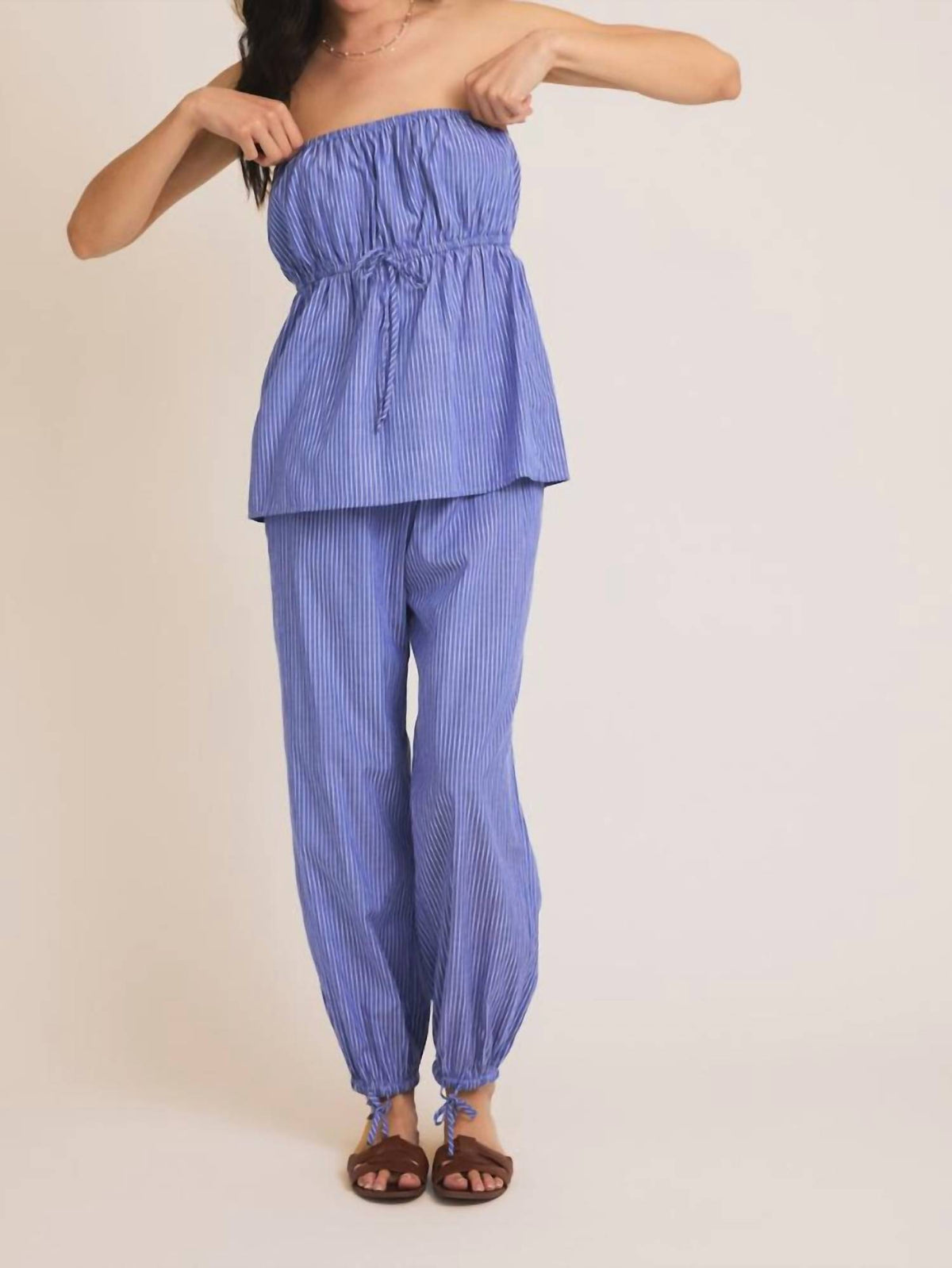 Gilli - Peplum Top And Jogger Set