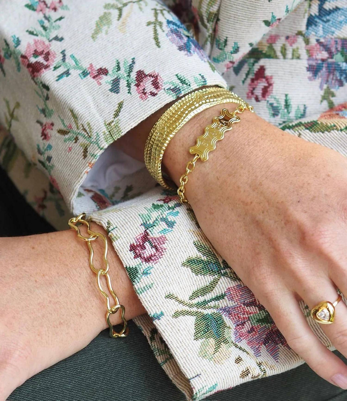Goldbug Collection - Women's Peanut Texture Cuff Bracelet
