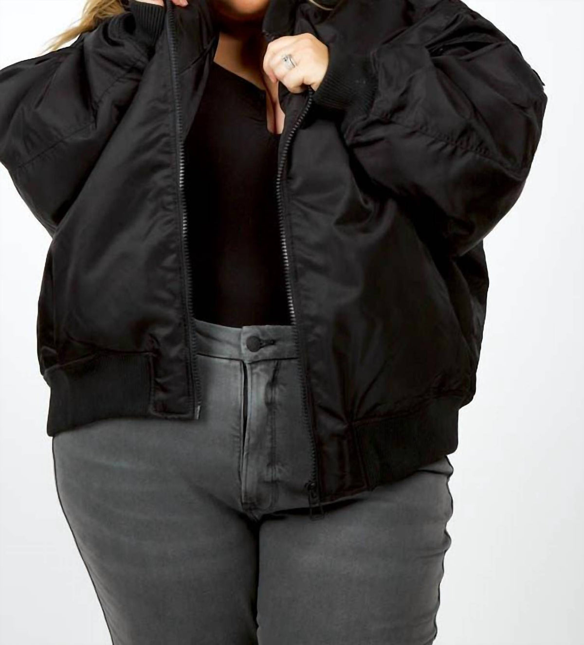Good American - Satin Bomber Jacket - Plus