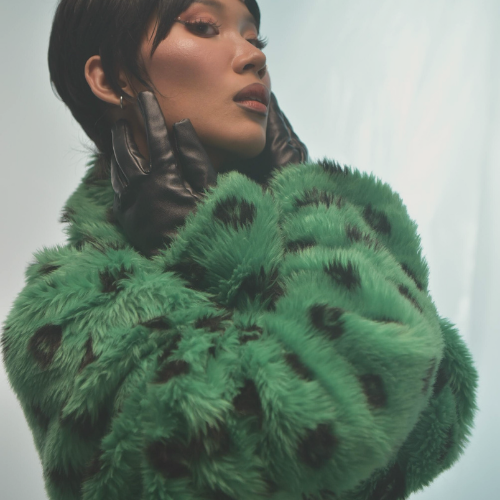 Shop the Designer Outlet