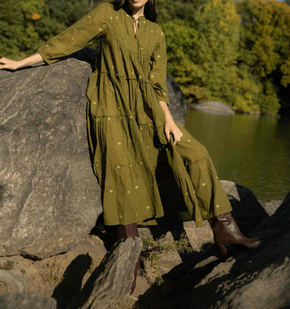Guadalupe Design - Casandra Midi Dress