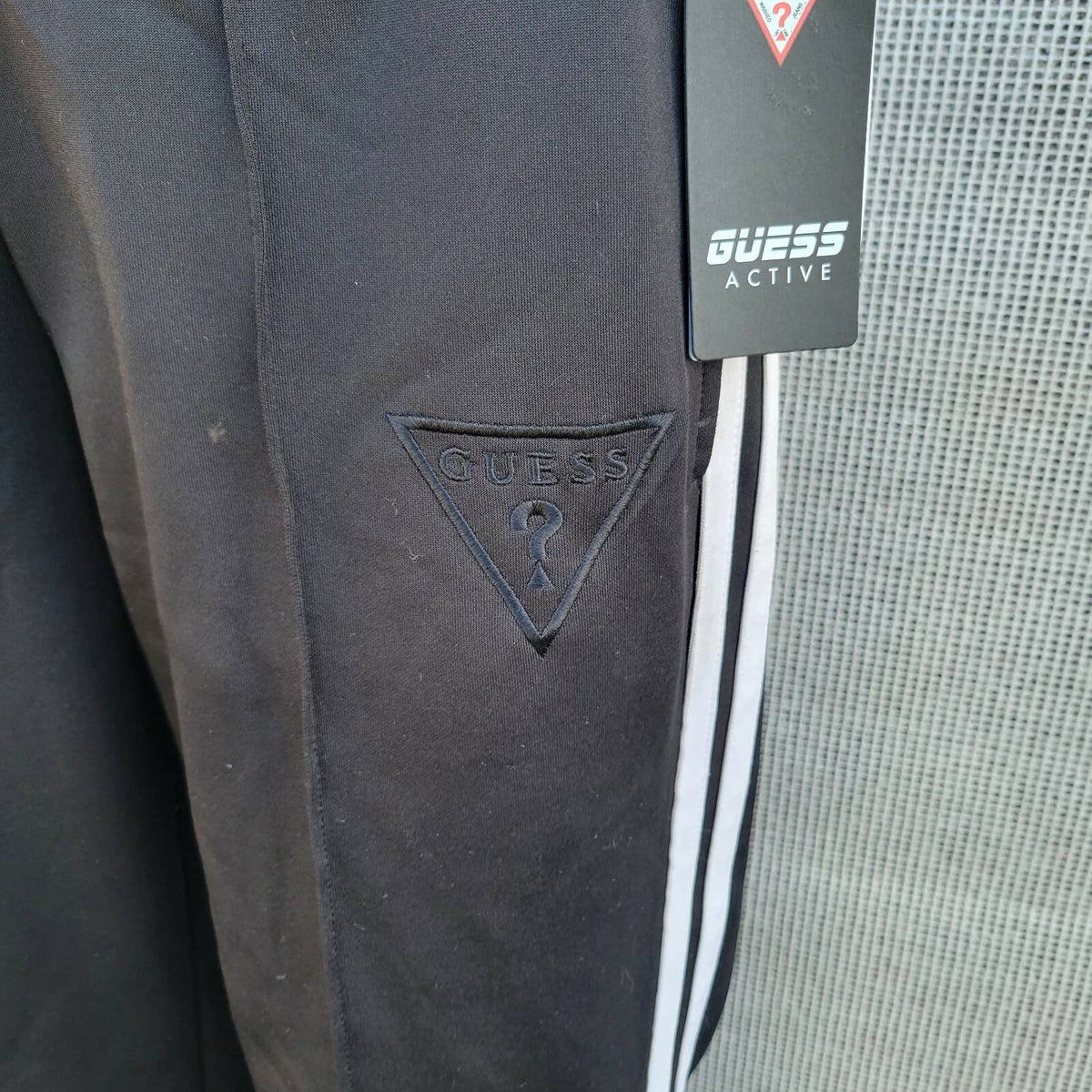Guess - Women's Stripe Jogging Pants