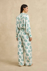 Hannah - Seema Pant