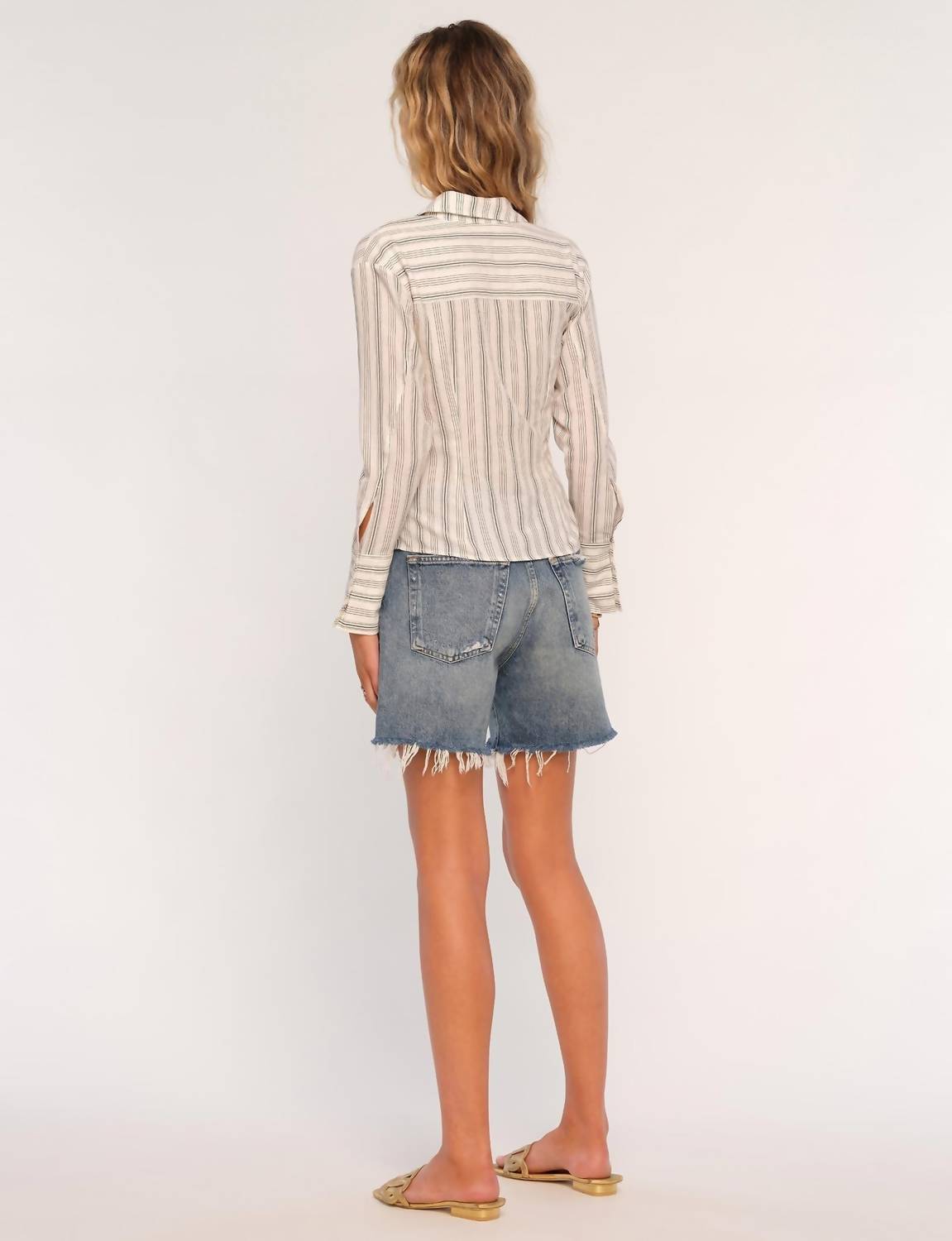 Heartloom - Elene Button-down Asymmetrical Shirt