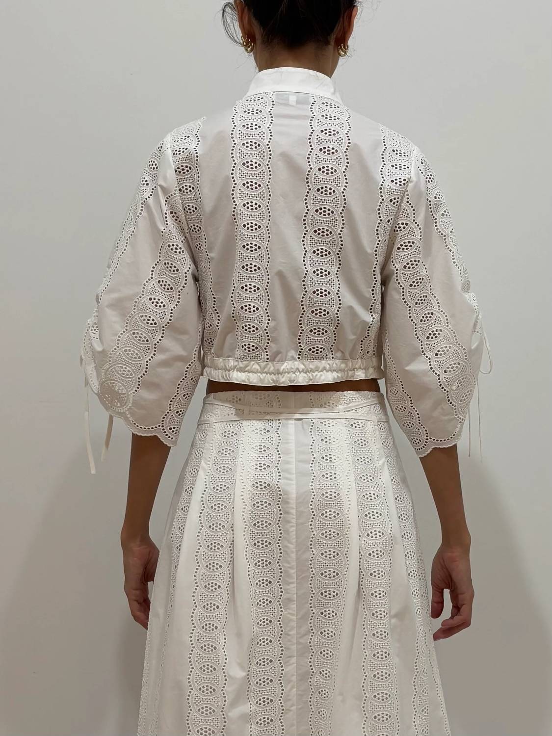 Hevron - Eva Crop Shirt Top