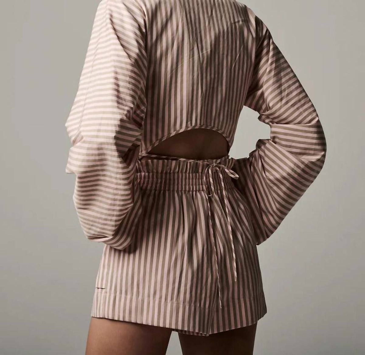 Hevron - Mira Pull-on Short