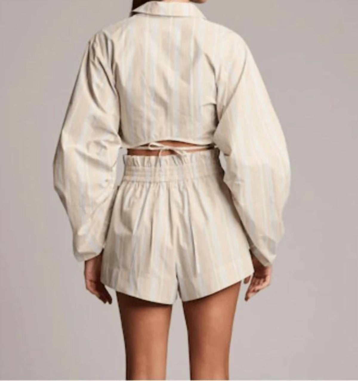 Hevron - Mira Short