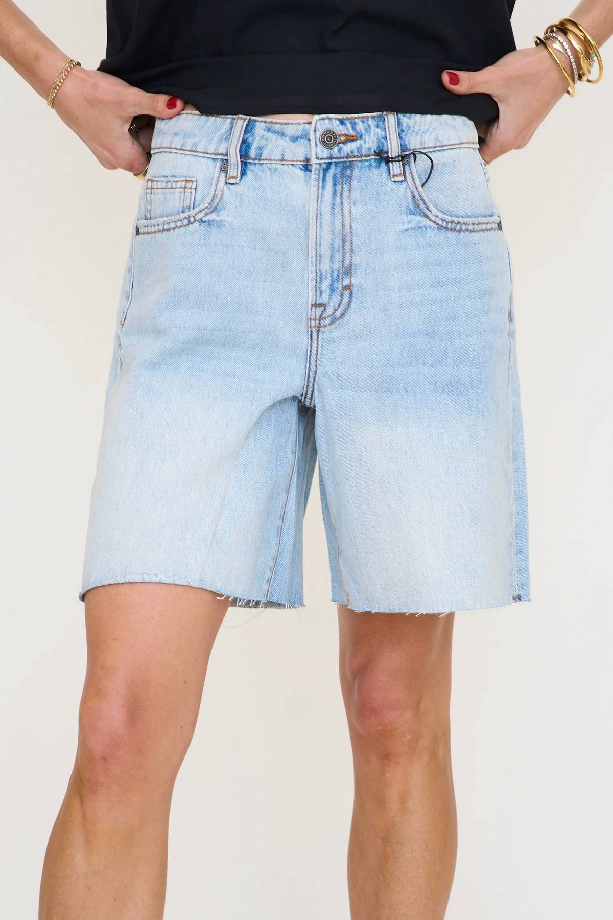 Hidden - Clean Classic Bermuda Short