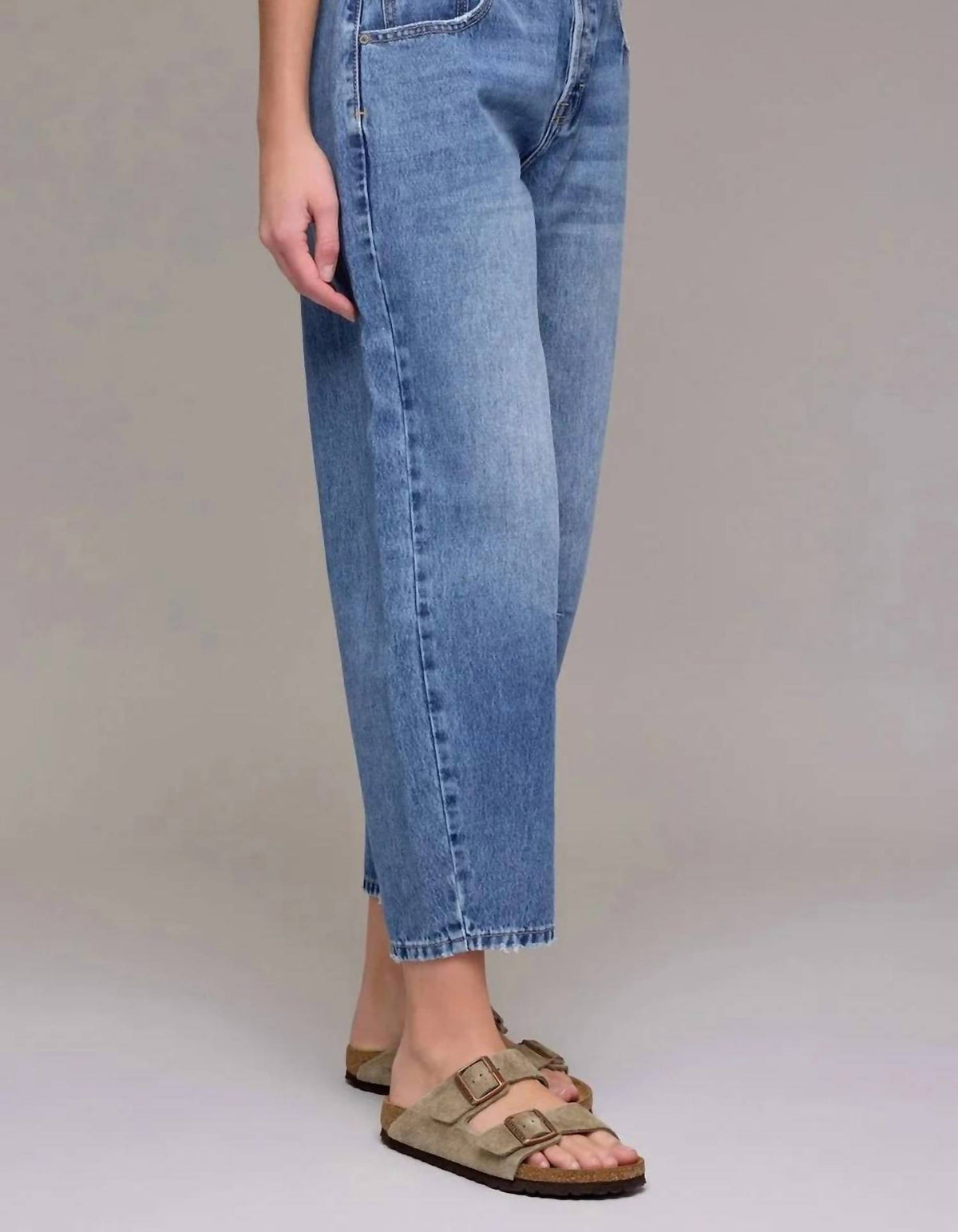 Hidden - Crop Barrel Jeans