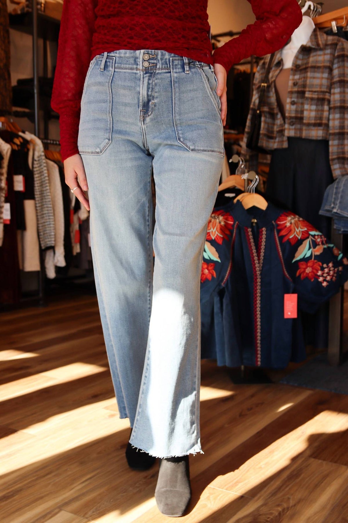 Hidden - Logan Two Button With Patch Pocket Jean