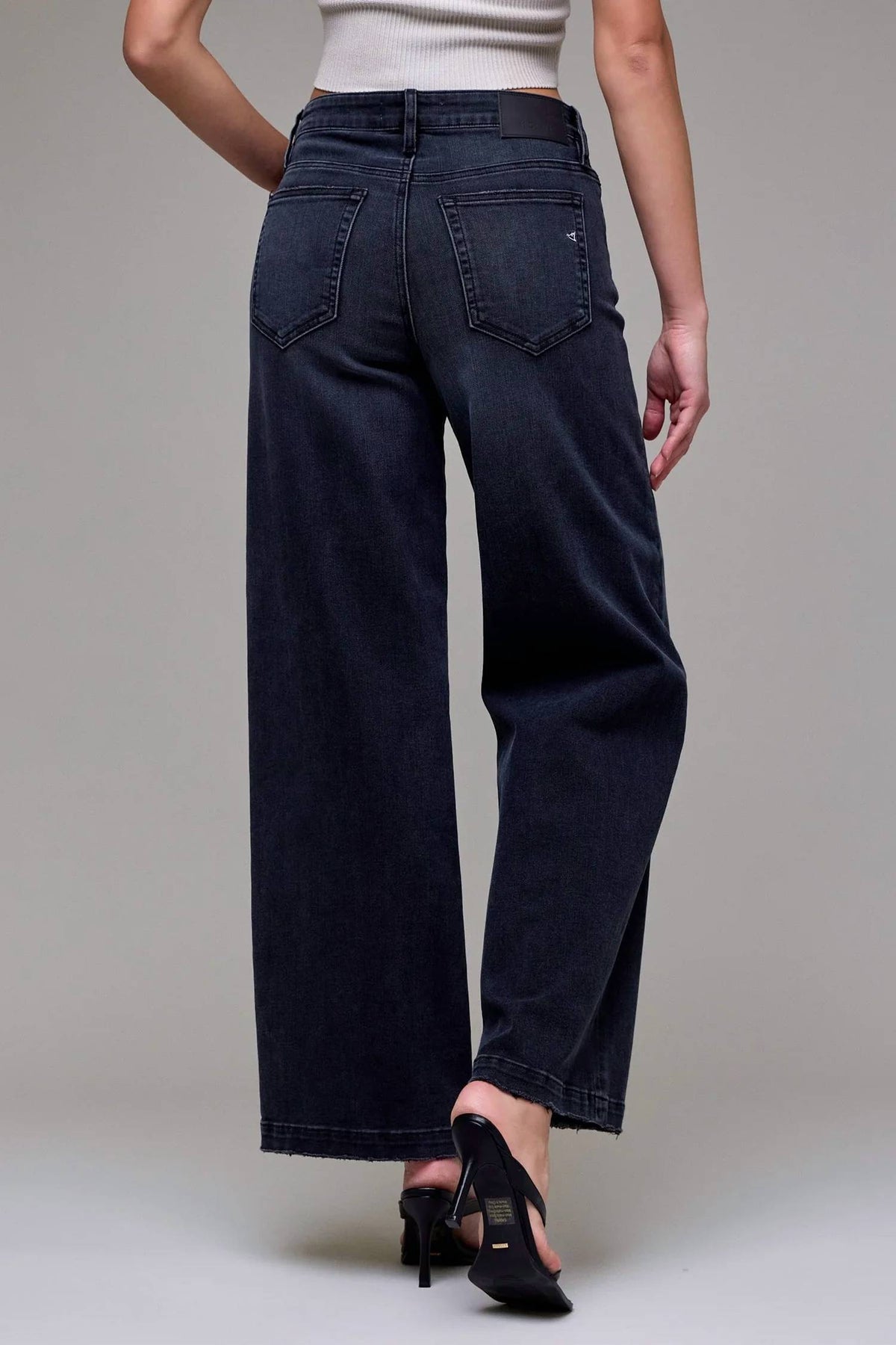 Hidden - Nori Mid Rise Jeans