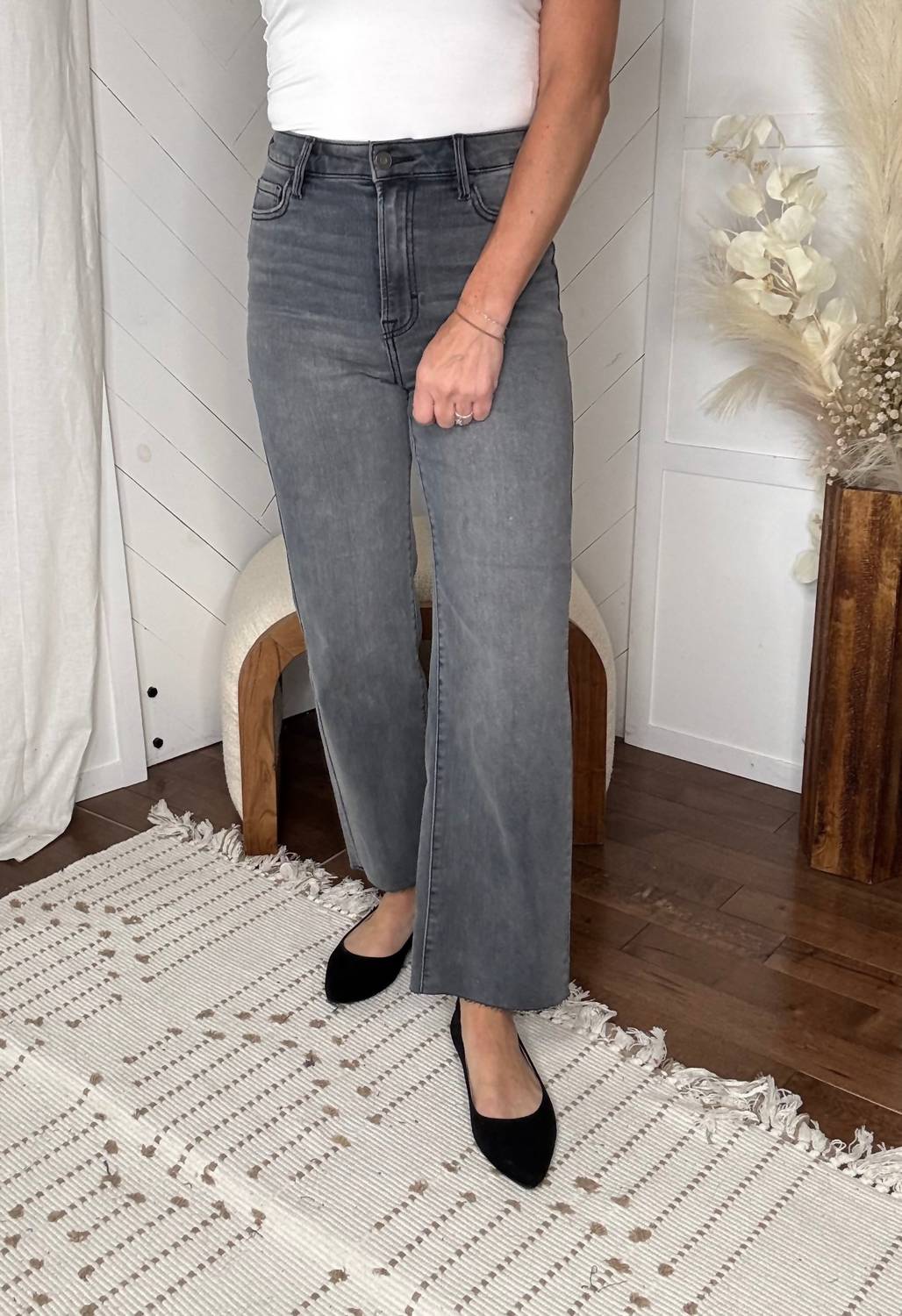 Hidden - Tracey Straight Leg Jeans