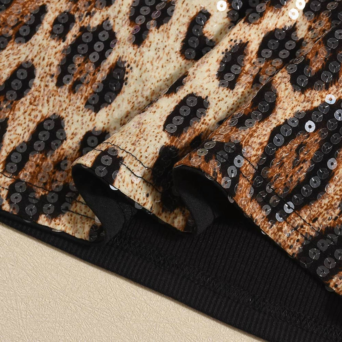 Hiddenbrand - Sequin Crop Tank Top