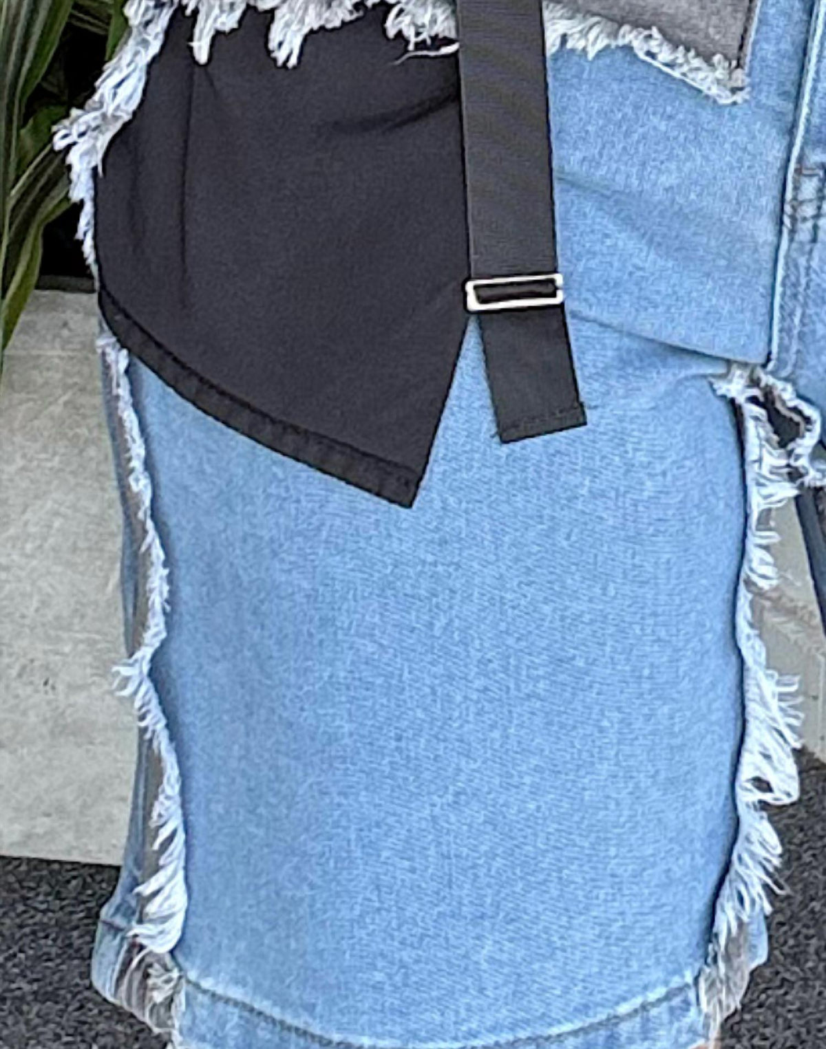 Highlight - Colorblock Patch Denim Shorts