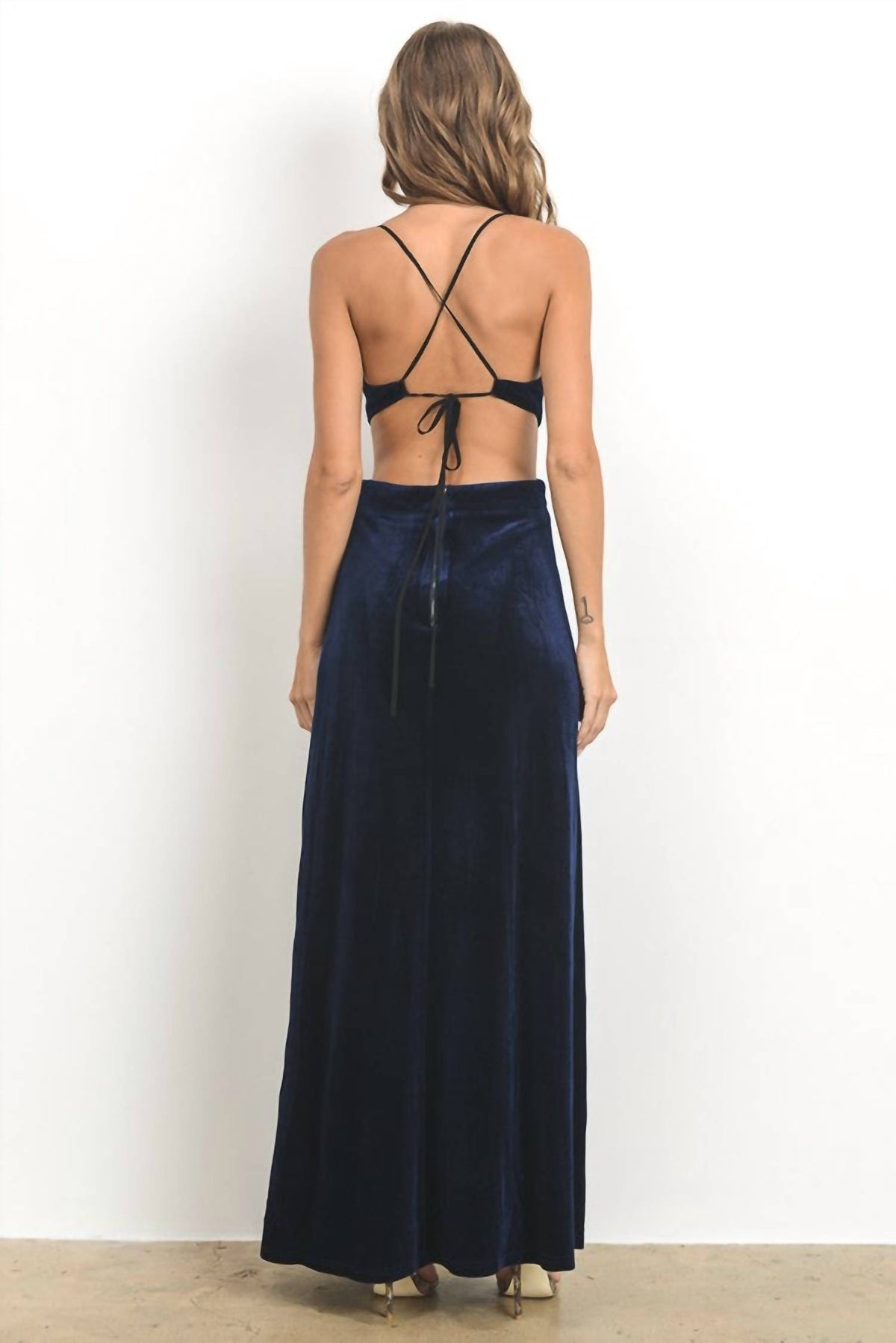 Hommage - Side Stunner Velvet Dress