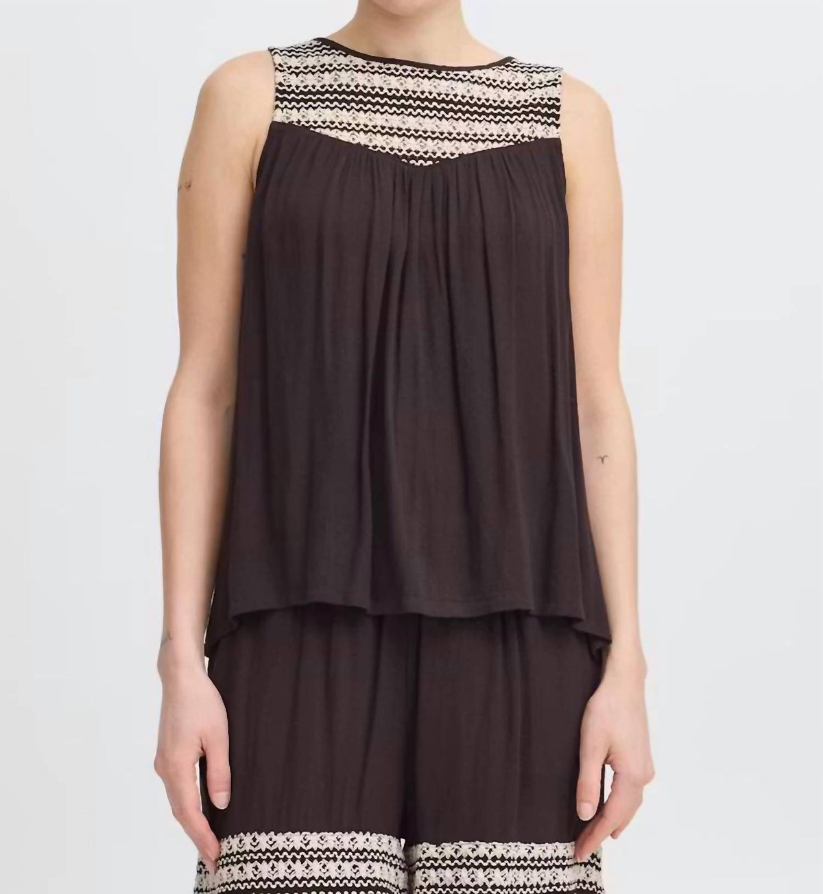 Ichi - Ihragni High Rise Shorts