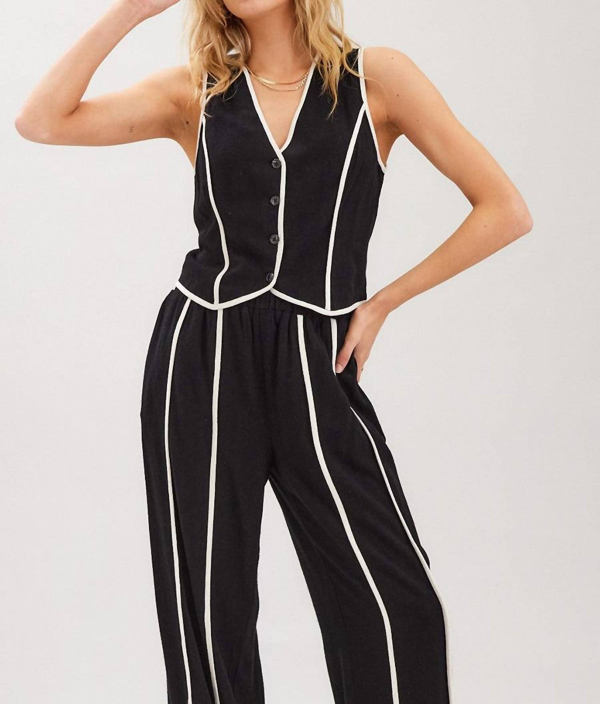 Illa Illa - Marni Linen Contrast Binding Vest