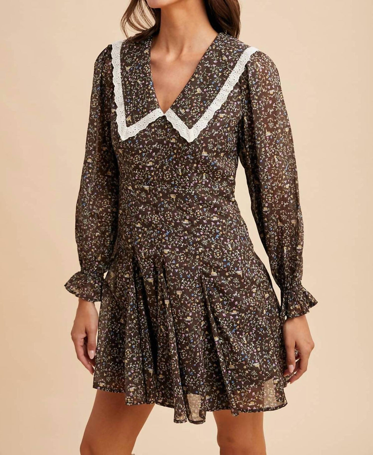 In-Loom - Peter Pan Collar Flared Mini Dress