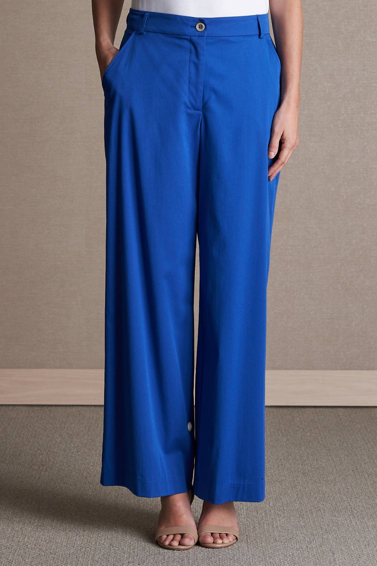 Relaxed Wide Leg Pant