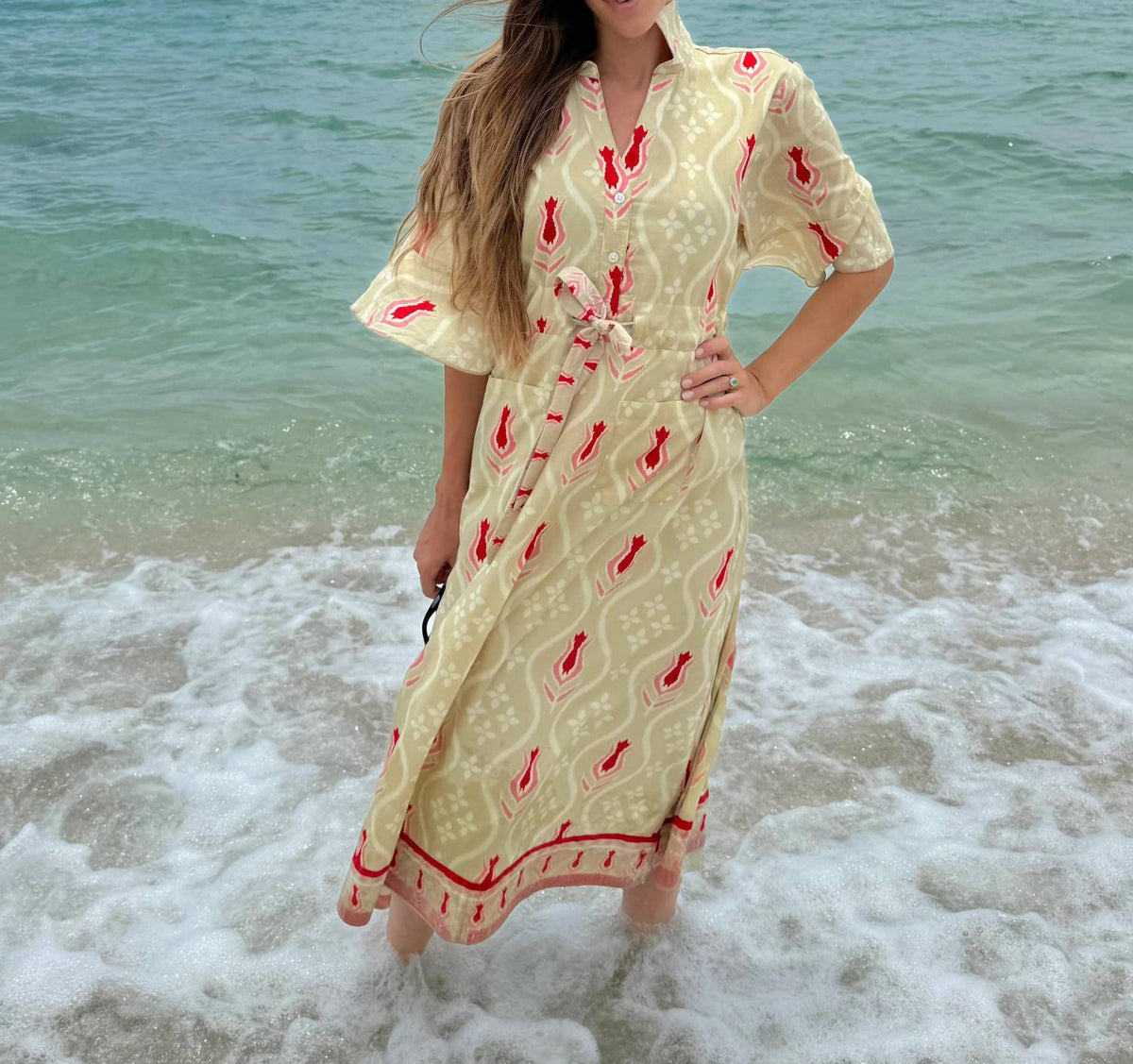 Islapayal - Cape Midi Dress