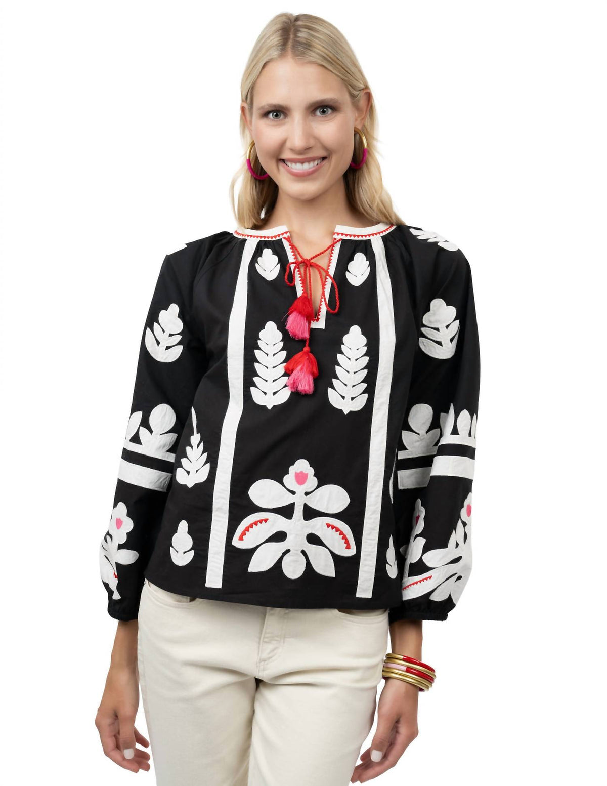 Ivy Jane - Applique V-neck Top